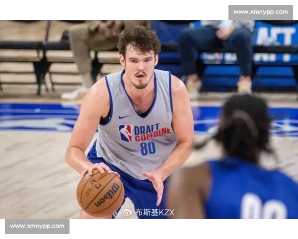 勇士续约神射中锋！波斯特 40% 三分率成战术杀器